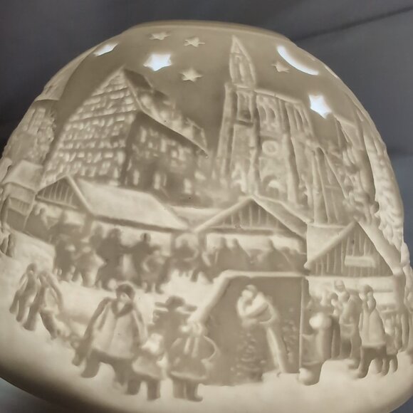 Starlight Hellmann-Versand Bisque Lithopane White Christmas 2010 Candle Holder - Picture 4 of 14